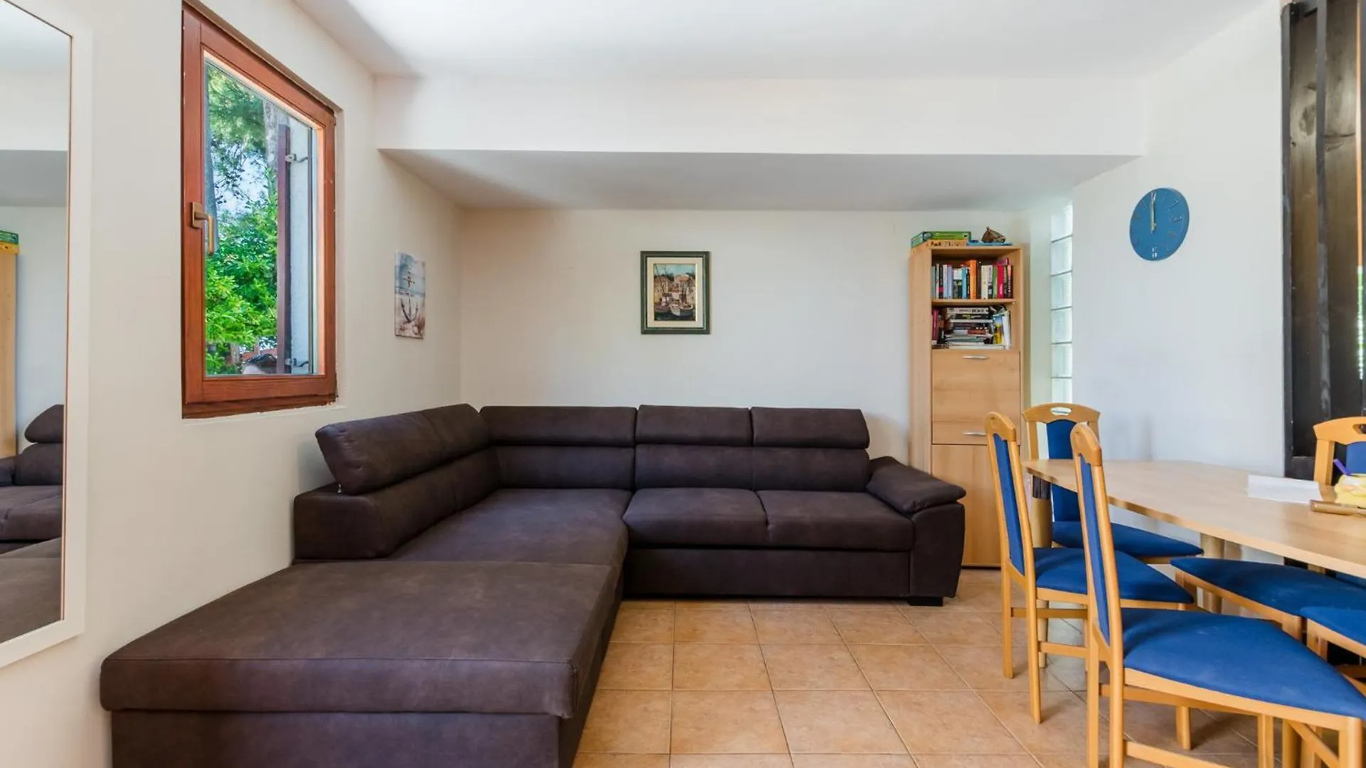 Apartment Husnjak Privlaka  Croatia